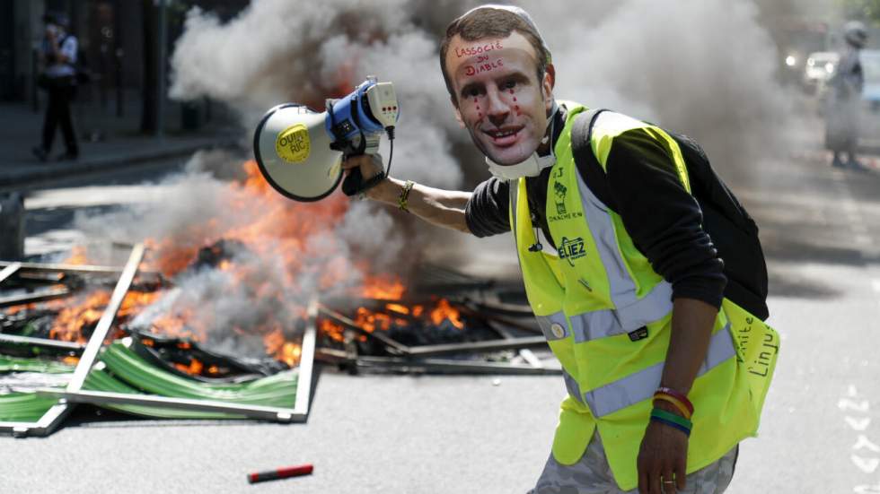 Des échauffourées à Paris lors de l'acte XXIII des Gilets jaunes, mais pas de casse massive