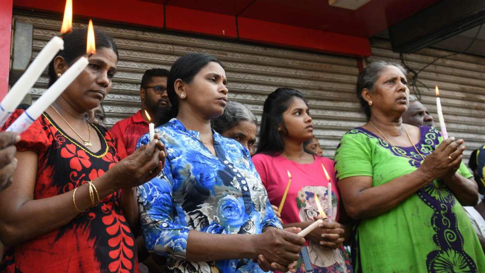 Attentats au Sri Lanka : le bilan s'alourdit à 310 victimes, le pays en deuil national