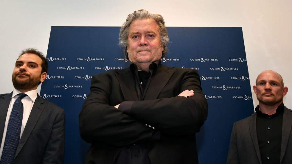 Européennes : la présence de Steve Bannon à Paris agace l'exécutif français
