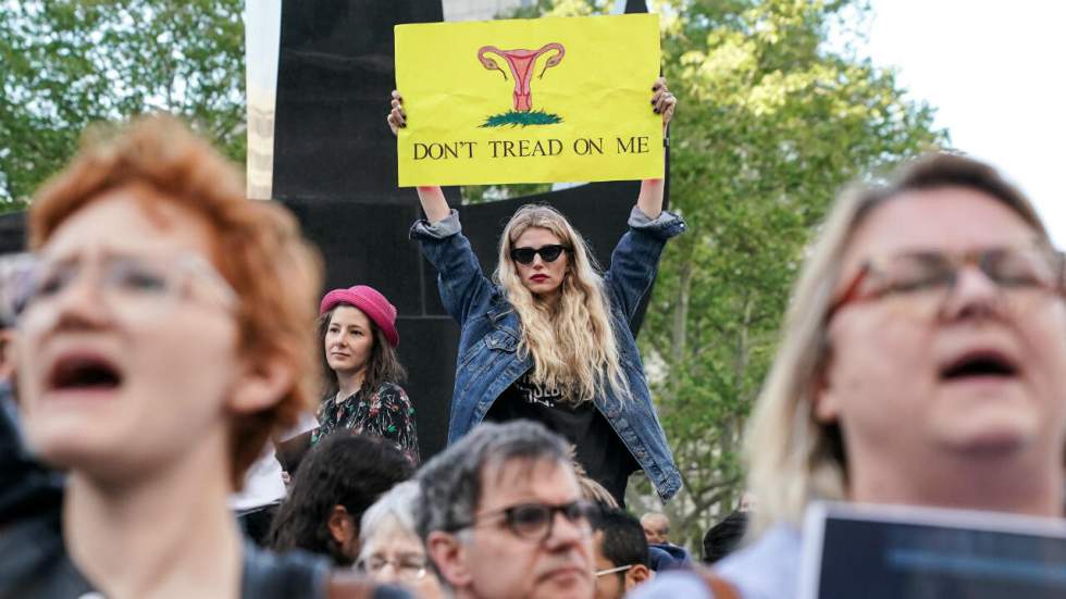 De la Californie à New York, des manifestations pour préserver le droit à l'avortement