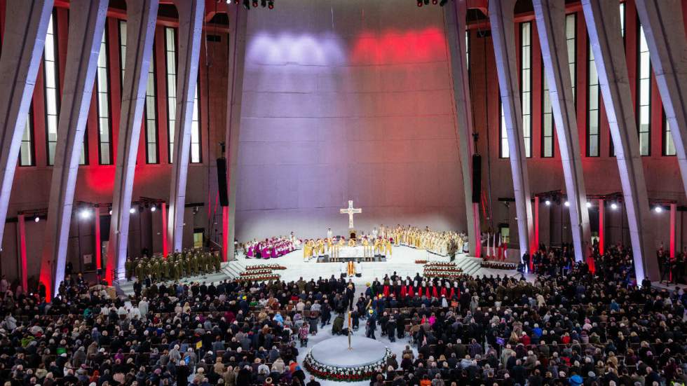 Européennes : les scandales de pédophilie dans l'Église, clé du scrutin en Pologne