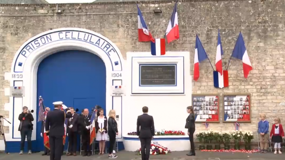 À Caen, Emmanuel Macron rend hommage à l'esprit de Résistance À Caen, Emmanuel Macron rend hommage à l'esprit de Résistance