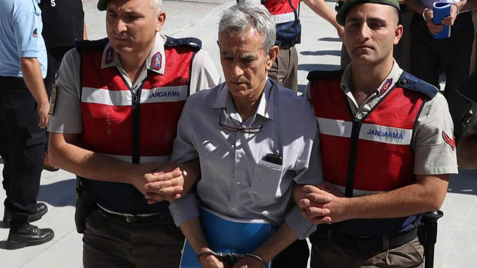En Turquie, 151 personnes condamnées à la prison à vie dans le procès du putch manqué de 2016 En Turquie, 151 personnes condamnées à la prison à vie dans le procès du putch manqué de 2016