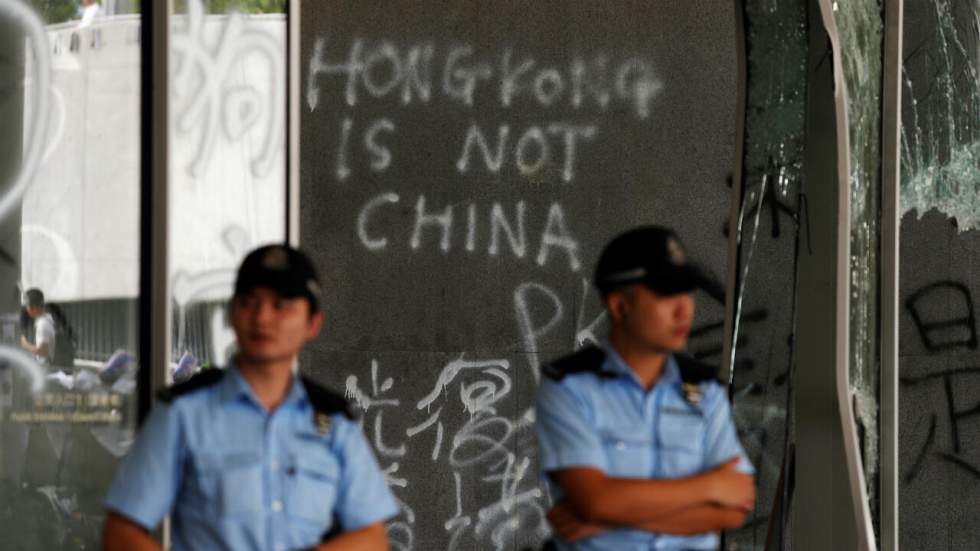 Pékin soutient les poursuites contre les "auteurs d'actes de violence" à Hong Kong Pékin soutient les poursuites contre les "auteurs d'actes de violence" à Hong Kong