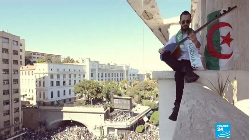 La genèse de l'hymne des manifestants algériens "La Casa del Mouradia"