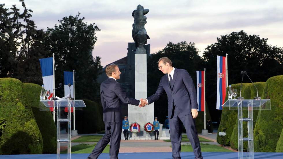 Emmanuel Macron en visite en Serbie pour "renouer des liens distendus" Emmanuel Macron en visite en Serbie pour "renouer des liens distendus"