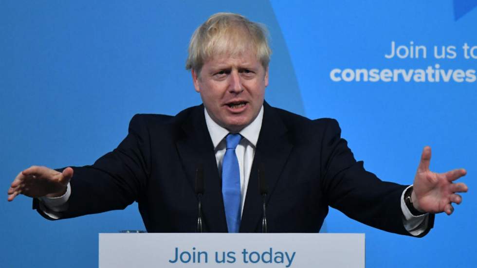 Le trublion Boris Johnson prend la succession de Theresa May