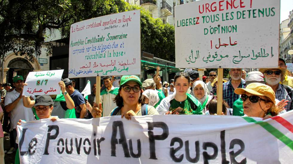 En Algérie, le président Bensalah nomme six personnalités pour un "dialogue national"