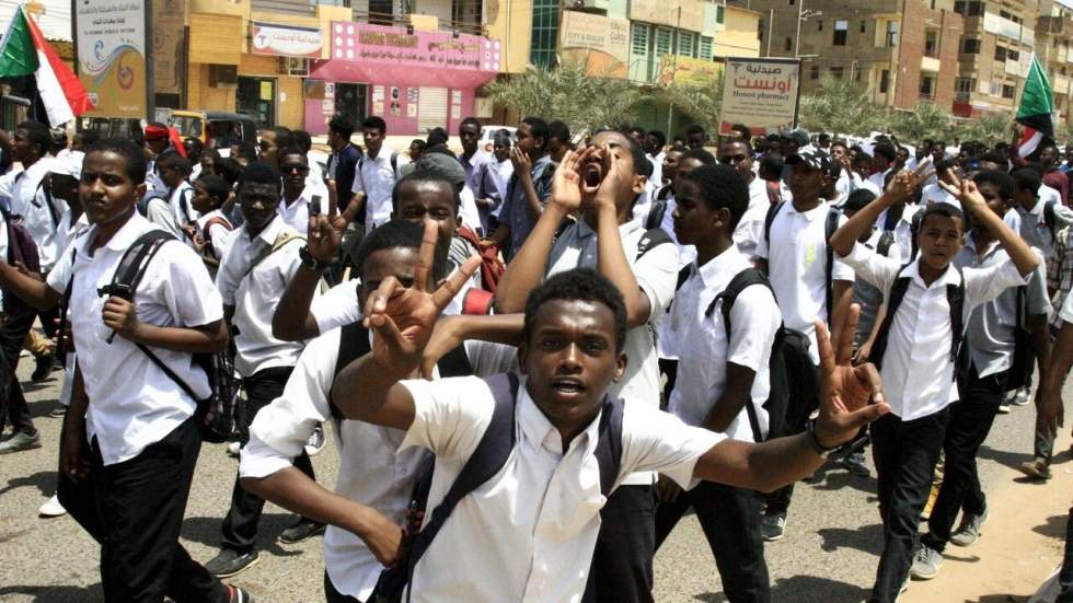 Au Soudan, pourparlers et cours suspendus après la mort de lycéens lors d'une manifestation