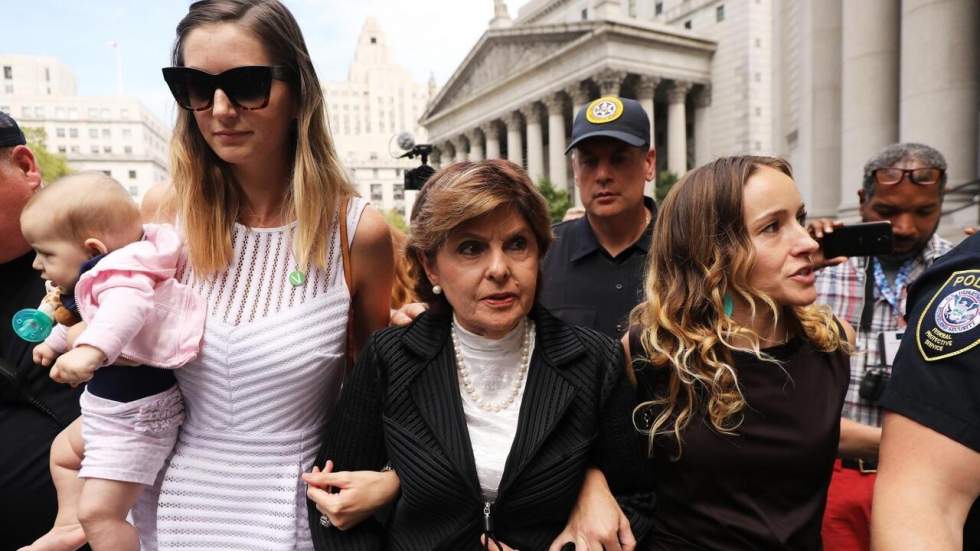 Privées de procès, les accusatrices de Jeffrey Epstein témoignent à New York Privées de procès, les accusatrices de Jeffrey Epstein témoignent à New York