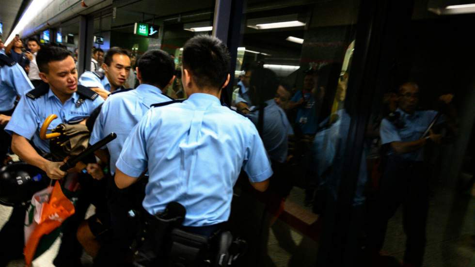 Appels à la grève générale à Hong Kong, chaos dans le métro à l'heure de pointe