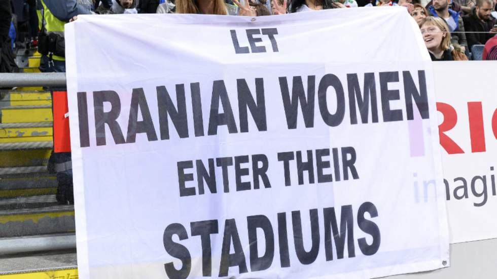 Indignation après le suicide d’une Iranienne, poursuivie pour avoir assisté à un match