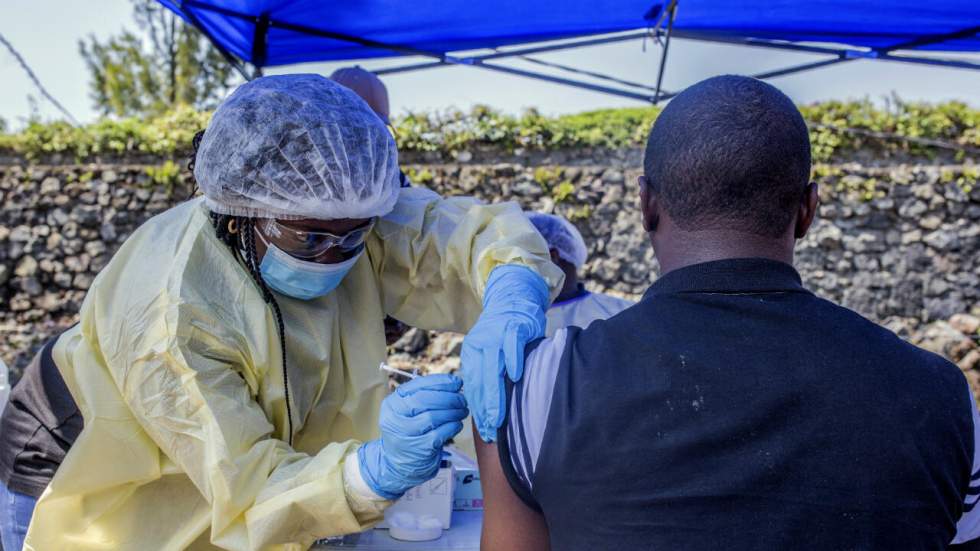 RD Congo : l'OMS accusée de "rationner" les vaccins contre Ebola RD Congo : l'OMS accusée de "rationner" les vaccins contre Ebola
