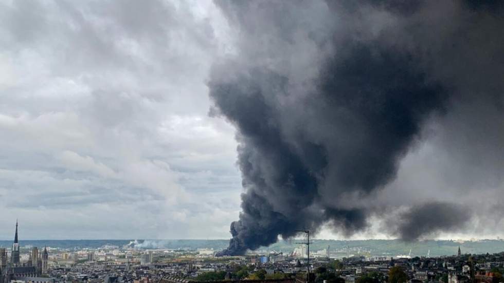 Incendie à Rouen : 5 250 tonnes de produits chimiques partis en fumée