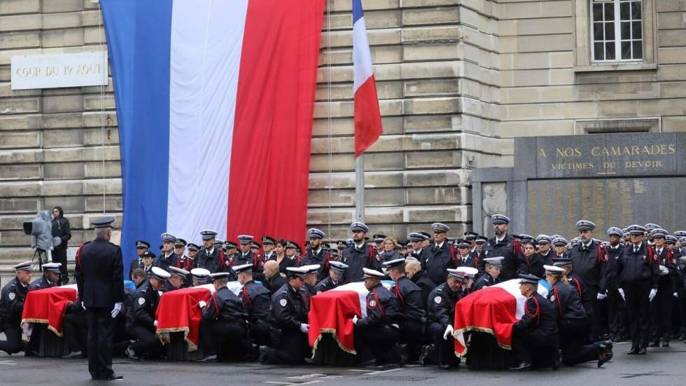 Hommage à la préfecture de police : Macron appelle à "se mobiliser" face à "l'hydre islamiste"