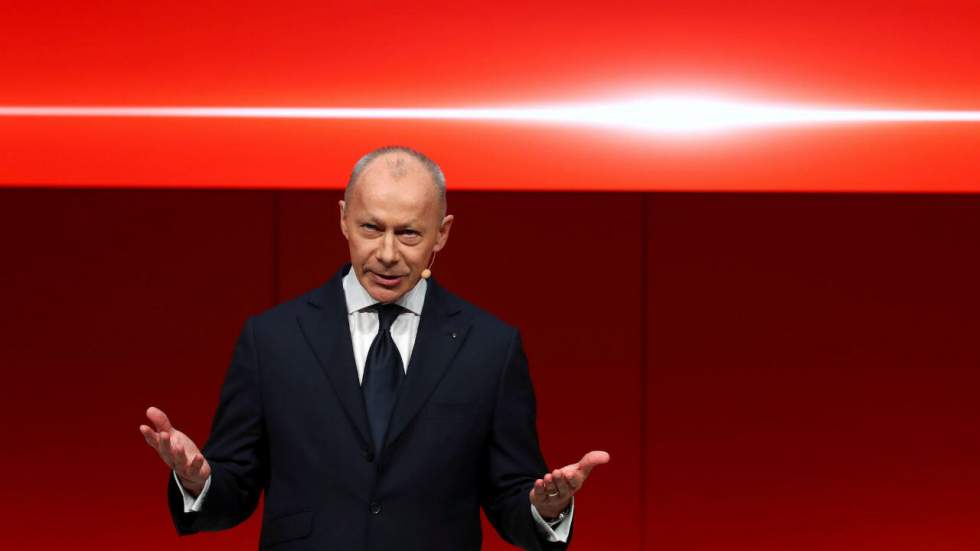 Renault révoque son DG Thierry Bolloré, ancien dauphin de Carlos Ghosn Renault révoque son DG Thierry Bolloré, ancien dauphin de Carlos Ghosn