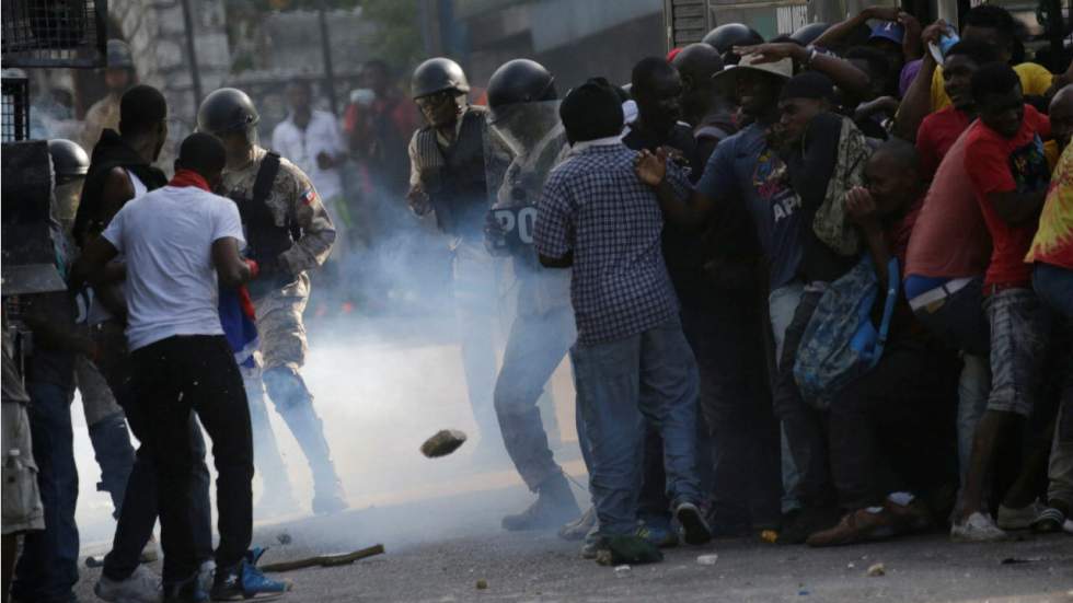 En Haïti, des milliers de manifestants réclament à nouveau la démission du président