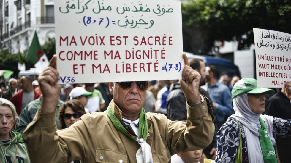 En Algérie, deux ex-Premiers ministres de l'ère Bouteflika parmi les 22 candidats à la présidentielle