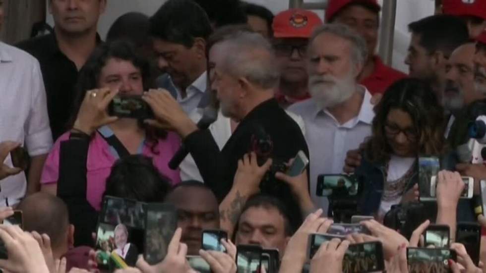 La justice brésilienne autorise la libération de l'ex-président Lula La justice brésilienne autorise la libération de l'ex-président Lula