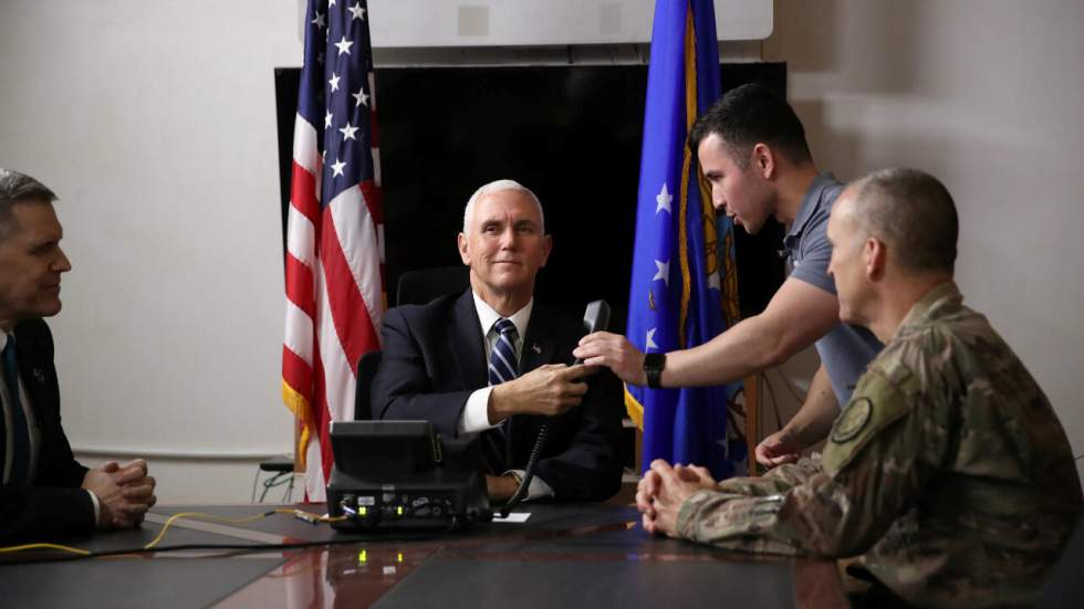 Visite surprise en Irak du vice-président américain Mike Pence