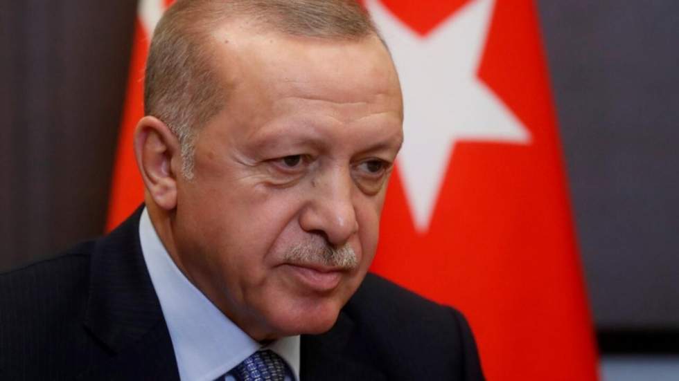 Erdogan s'en prend à Macron et sa "propre mort cérébrale", le Quai d'Orsay convoque l'ambassadeur turc