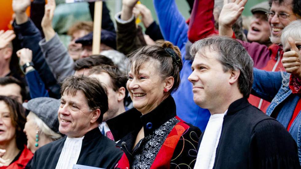 La justice contraint les Pays-Bas à accélérer son action climatique et donne de "l'espoir" aux ONG