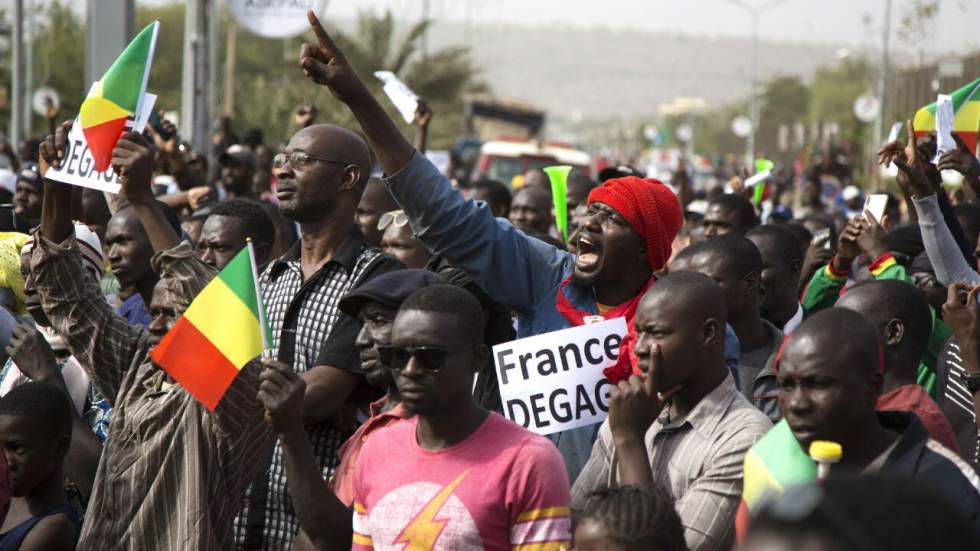 À Bamako, des Maliens réclament le départ de la force française Barkhane