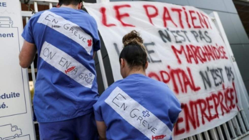Crise de l'hôpital public : plus de 1200 médecins prêts à démissionner Crise de l'hôpital public : plus de 1200 médecins prêts à démissionner