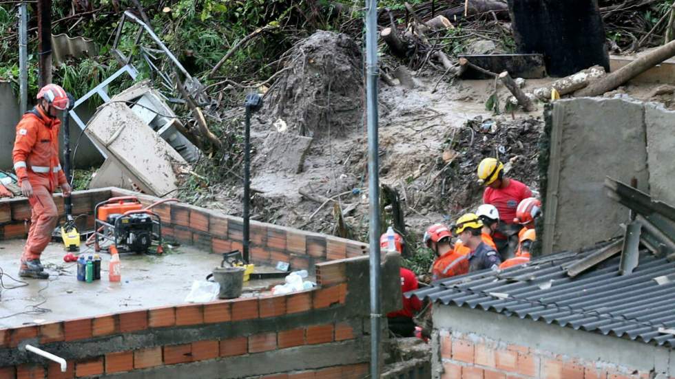 Brésil : au moins trente morts après le passage d’une tempête dans le sud-est du pays Brésil : au moins trente morts après le passage d’une tempête dans le sud-est du pays