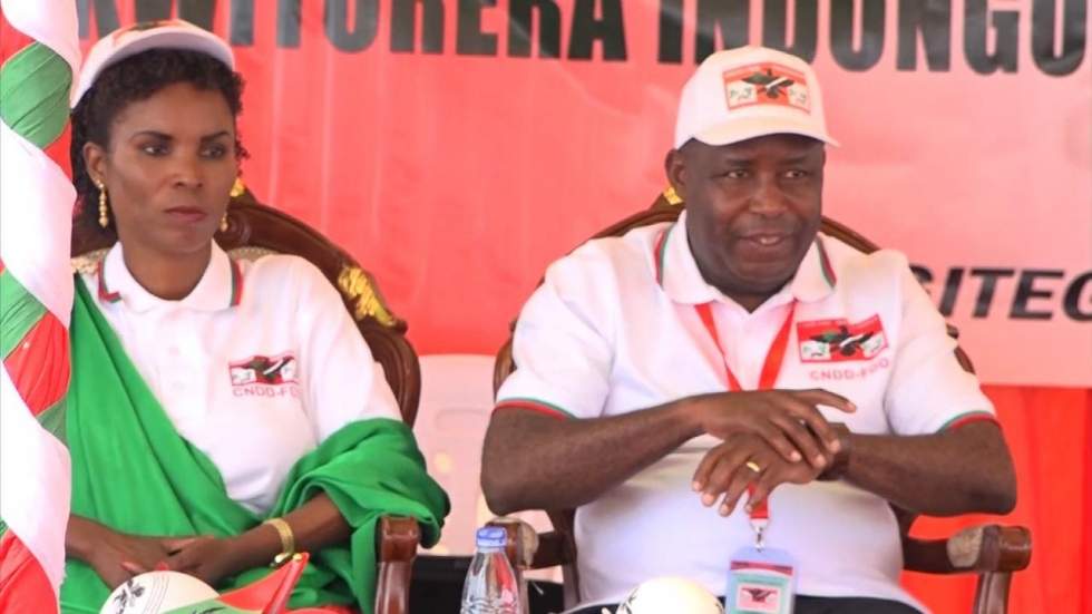 Burundi : Evariste Ndayeshimiye, désigné candidat à la présidentielle par le parti au pouvoir Burundi : Evariste Ndayeshimiye, désigné candidat à la présidentielle par le parti au pouvoir