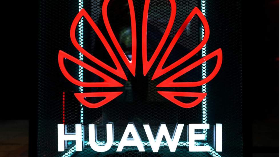 Le gouvernement britannique restreint le réseau 5G au groupe chinois Huawei