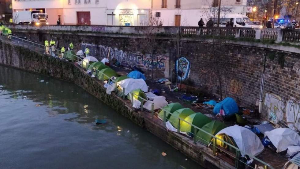 Un deuxième camp de plus de 400 migrants évacué dans le nord-est de Paris