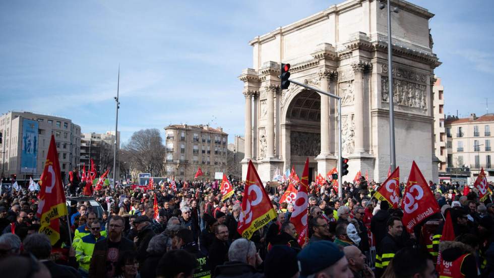 Réforme des retraites : plus de 120 000 manifestants pour la 9e journée de mobilisation