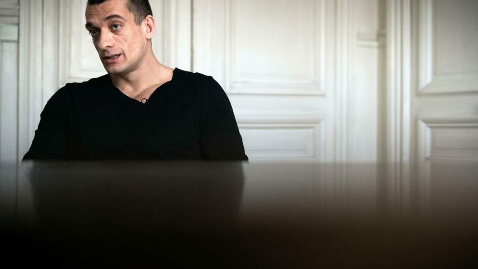 Après la plainte de Griveaux, Piotr Pavlenski et sa compagne placés en garde à vue Après la plainte de Griveaux, Piotr Pavlenski et sa compagne placés en garde à vue