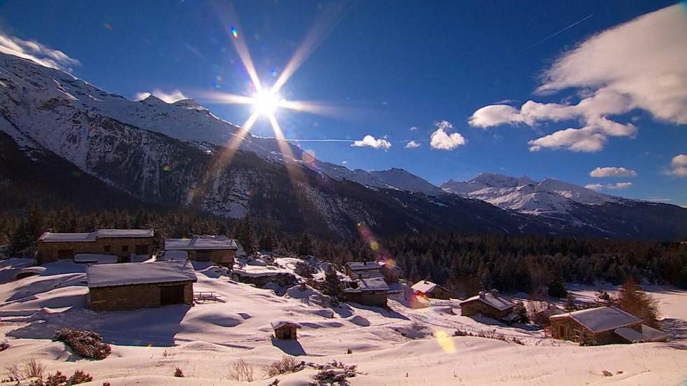 Dans les Alpes françaises, une vie à part au milieu d’un décor glacial