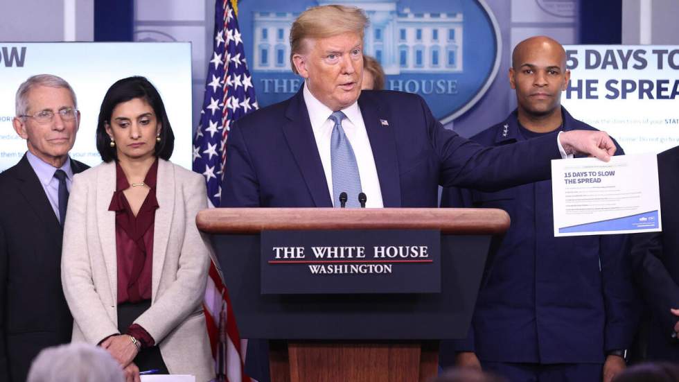 Coronavirus : Donald Trump appelle à éviter les rassemblements de plus de 10 personnes Coronavirus : Donald Trump appelle à éviter les rassemblements de plus de 10 personnes