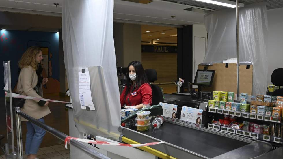 Caissière, éboueur, routier... ces autres professions mobilisées face au coronavirus Caissière, éboueur, routier... ces autres professions mobilisées face au coronavirus
