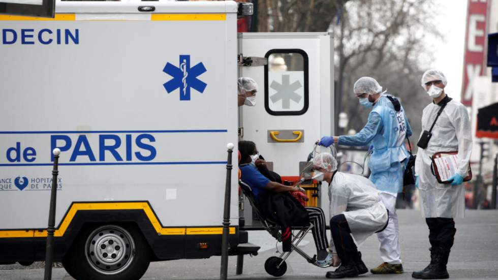 Le bilan du coronavirus en France grimpe à 562 morts, 112 de plus en 24 heures