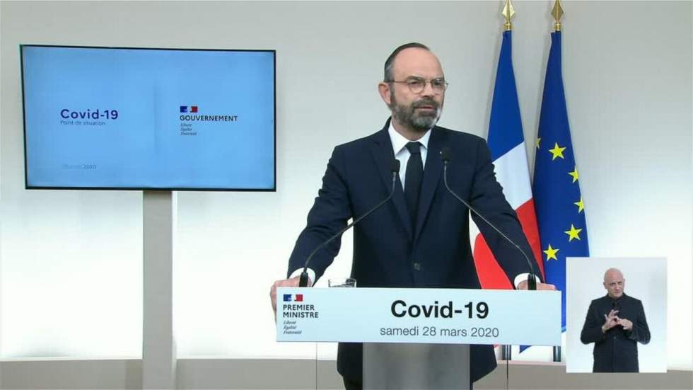 Édouard Philippe défend l'action du gouvernement face au coronavirus : "il n'y a pas eu de retard"