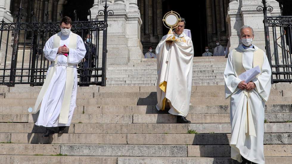 Les fêtes religieuses "sources de risques pour le confinement", selon Matignon