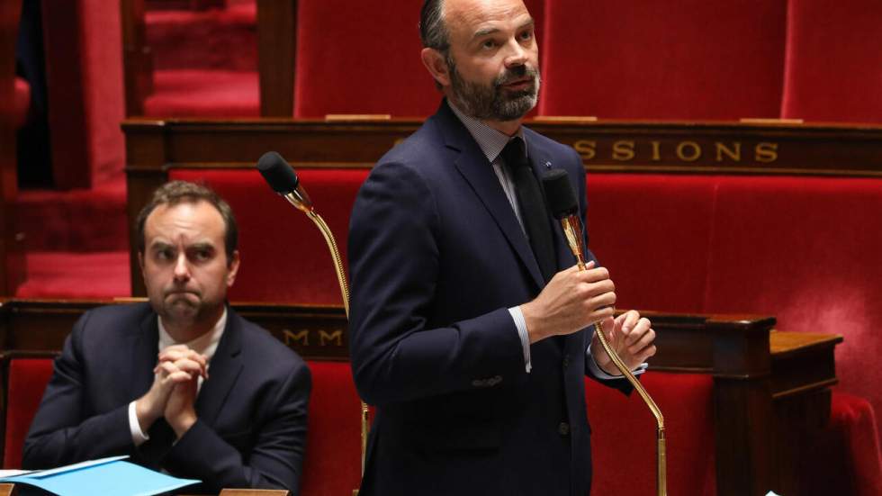 Covid-19 : Édouard Philippe annonce une prime de 500 à 1 500 euros pour les soignants