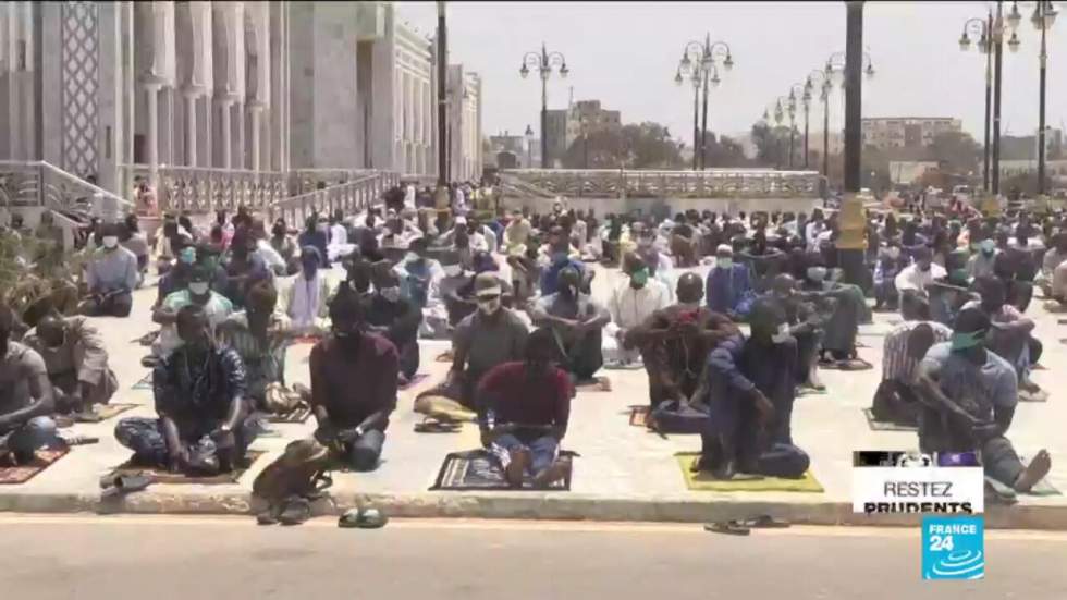 La prière collective reprend en ordre dispersé au Sénégal