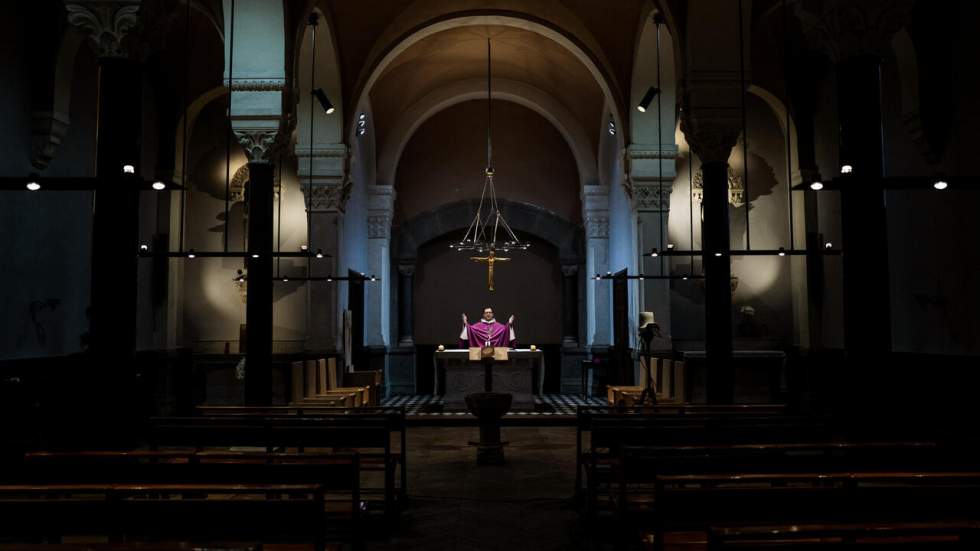 Les cérémonies religieuses de nouveau autorisées en France Les cérémonies religieuses de nouveau autorisées en France