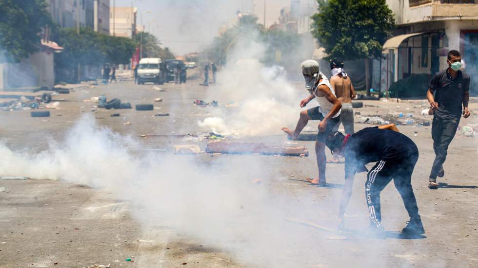 Tunisie : heurts entre policiers et manifestants réclamant des emplois à Tataouine