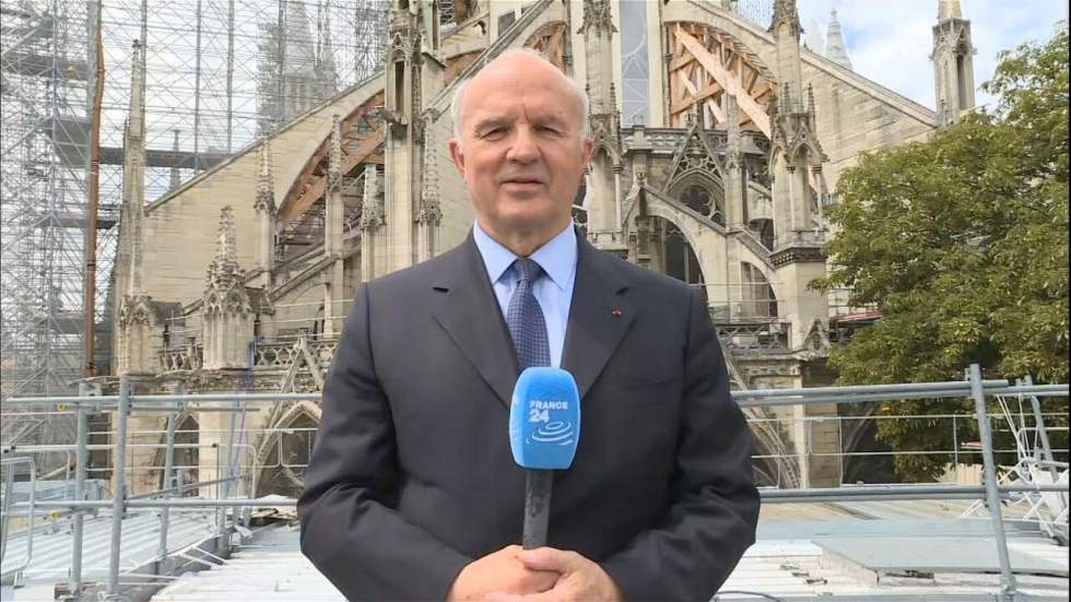 Général J.-L. Georgelin : "Nous sommes en train d’achever la phase de sécurisation de Notre-Dame" Général J.-L. Georgelin : "Nous sommes en train d’achever la phase de sécurisation de Notre-Dame"
