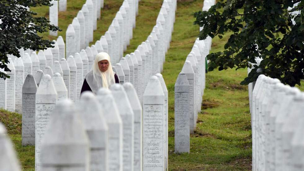 Srebrenica : 25 ans après le génocide, les musulmans pleurent leurs morts