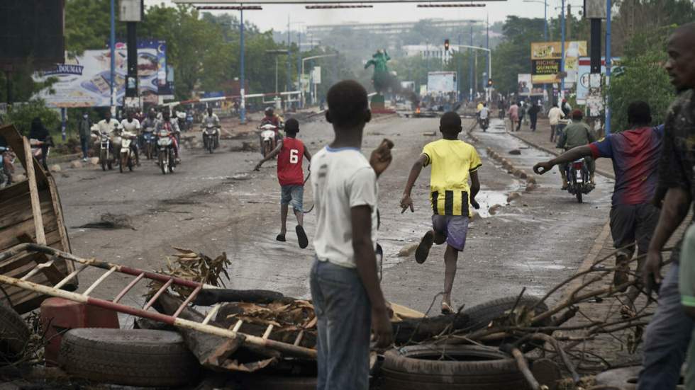 Mali : interventions policières contre l'opposition, fortes tensions à Bamako