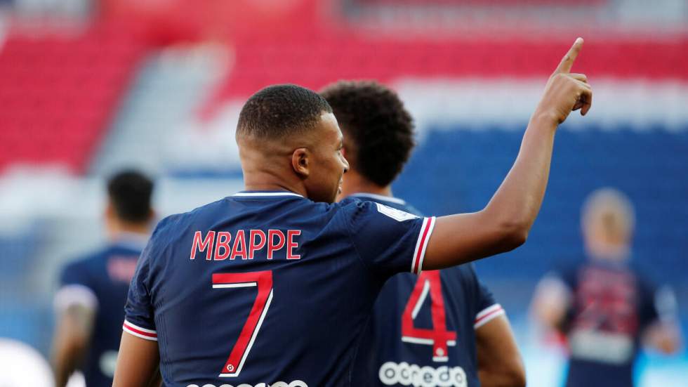 Kylian Mbappé confirme qu’il reste au PSG, Thiago Silva fait ses adieux au Parc des Princes Kylian Mbappé confirme qu’il reste au PSG, Thiago Silva fait ses adieux au Parc des Princes