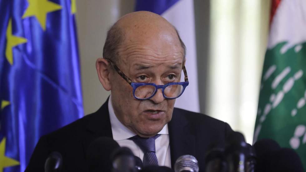 Au Liban, Jean-Yves Le Drian réclame des réformes attendues "depuis trop longtemps"