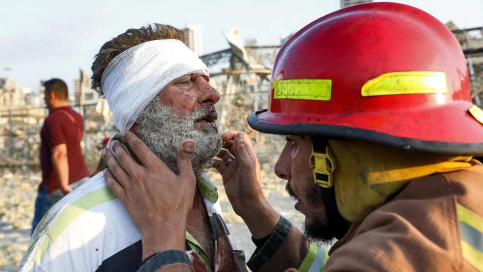 Explosions à Beyrouth : la France "envoie des secours", l'Iran et Israël offrent leur assistance